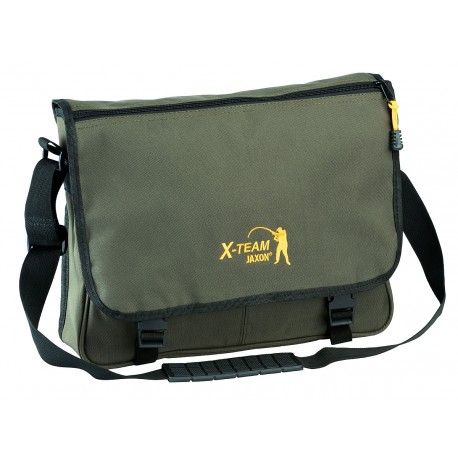 UJ-XAA02